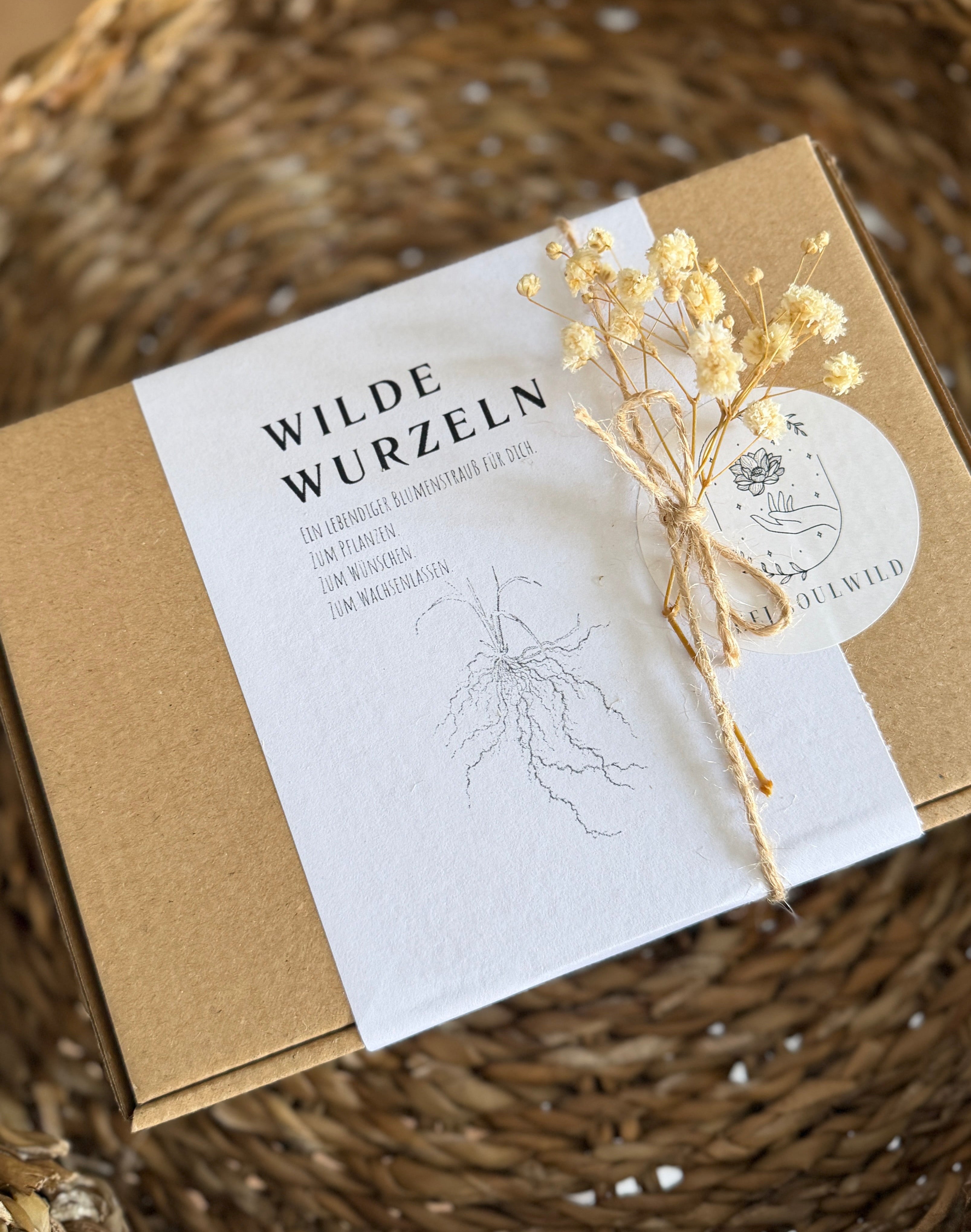 Wilde Wurzel - Ein blühender Blumenstrauß zum Selberpflanzen & eine handverzierte Blüten-Kerze