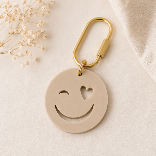 Happy Moments Schlüsselanhänger | Herz Smiley | Geschenk für Lieblingsmenschen | Schulkind | Einschulung | Bag