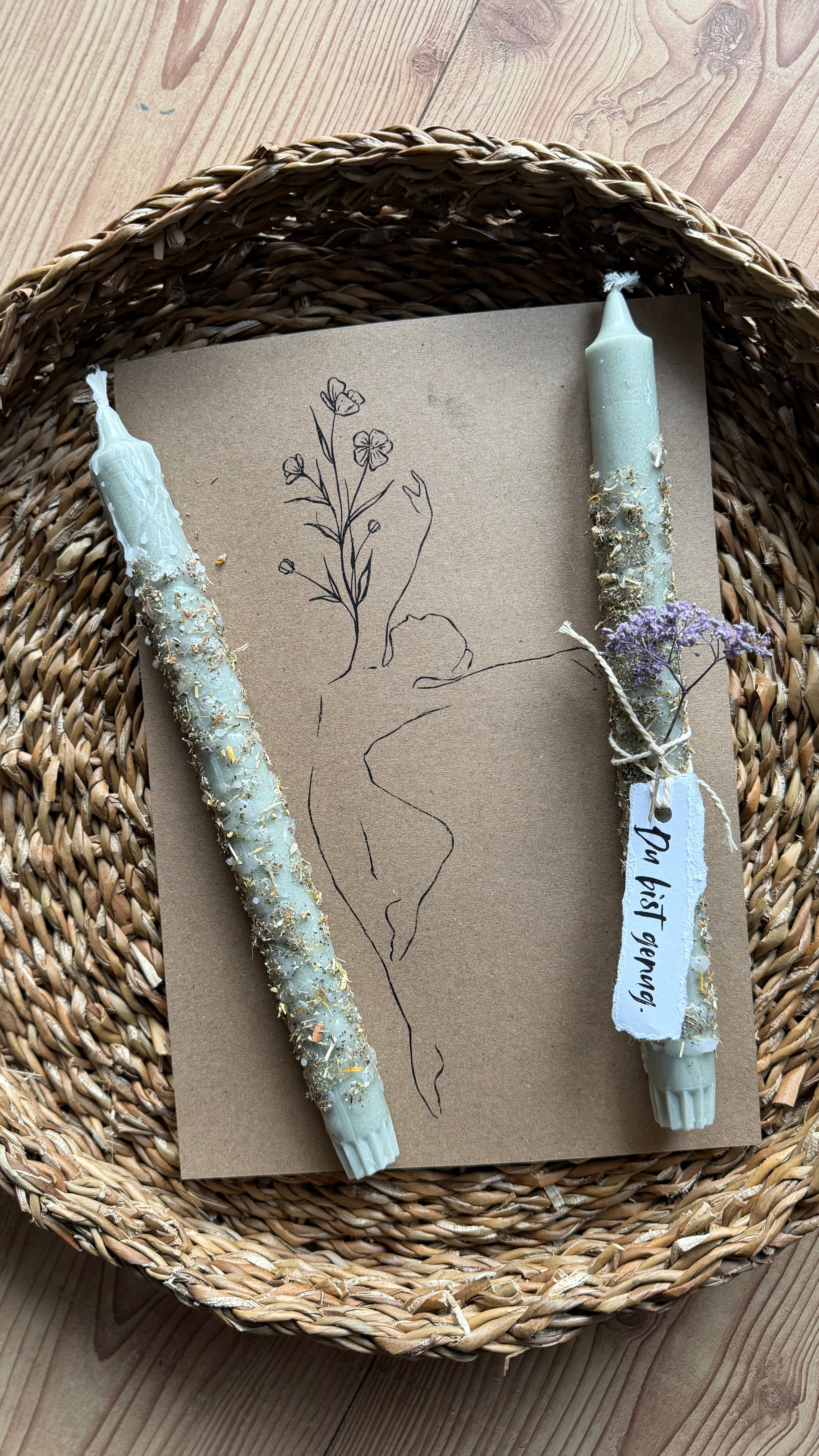hej.soulwild • Ritualkerzen mit Wildblüten [mint] - 22 cm